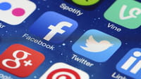 Facebook woli HTML5 od Flasha