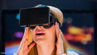 Сбербанк откроет сеть VR-кинотеатров