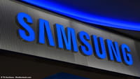 Смартфон Samsung c гибким экраном
