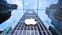 Apple ужесточает меры