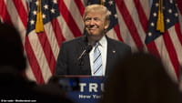 Facebook призывают к ответу по делу Трампа