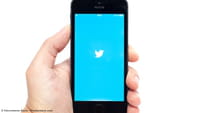Twitter блокирует фальшивые аккаунты Илона Маска