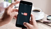 Transmisja na żywo w aplikacji YouTube